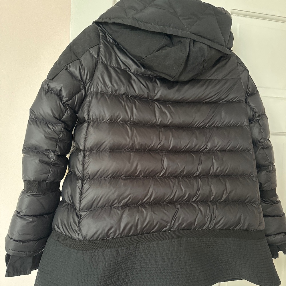 Moncler - Picture 4 of 10